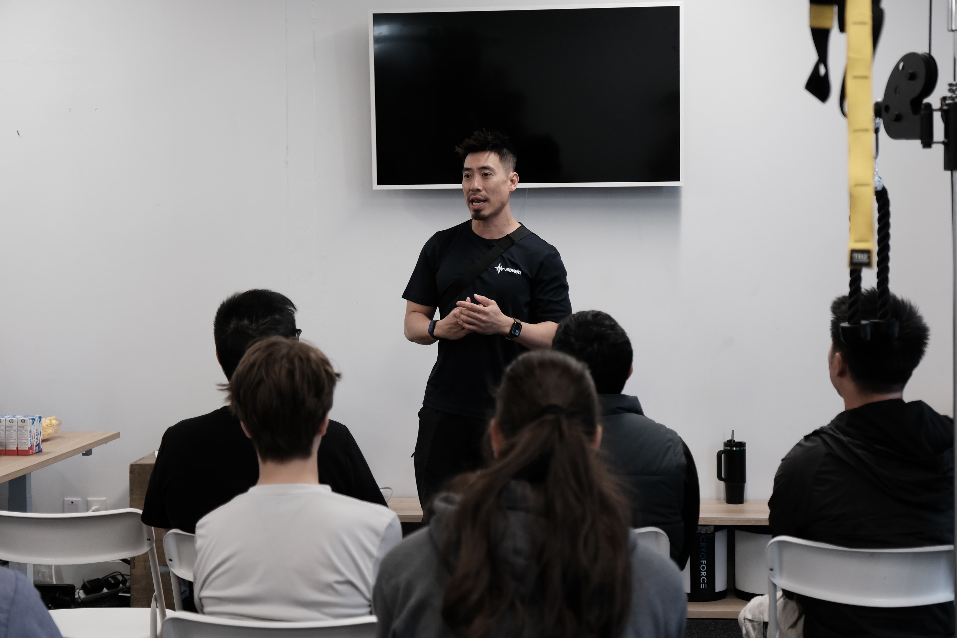 A MoveFit Community Lab education session in progress
